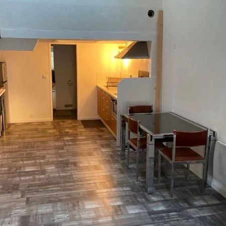 Joli Duplex En Centre Ville De 40M2 Climatise Istres Dış mekan fotoğraf